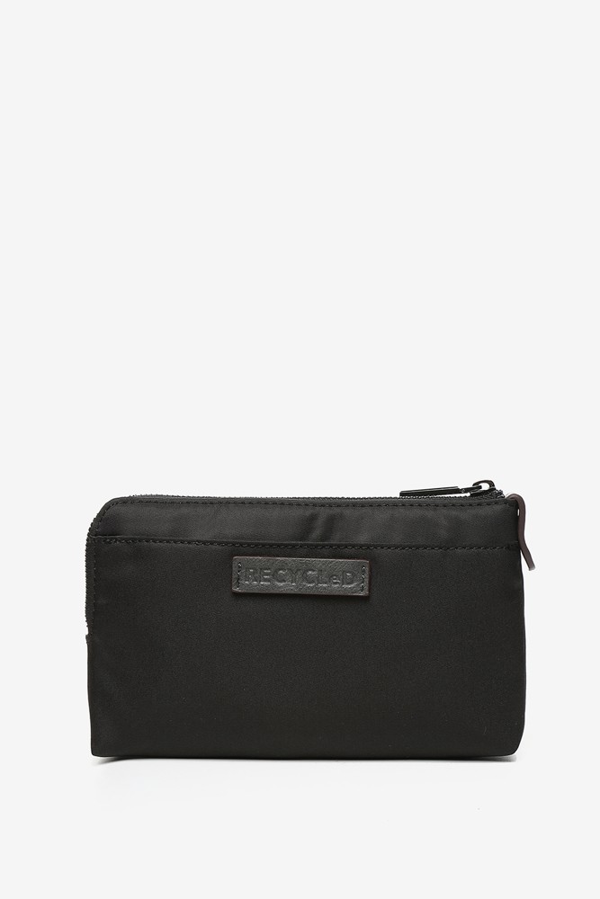 Abbacino Neceser plano de mujer en materiales reciclados negro Outlet online