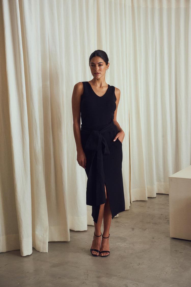 Camille Barcelona Black Knitted Skirt Liquidación