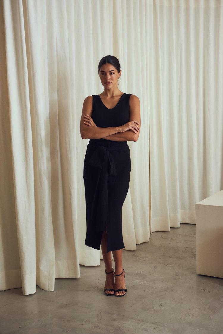 Camille Barcelona Black Knitted Skirt Liquidación