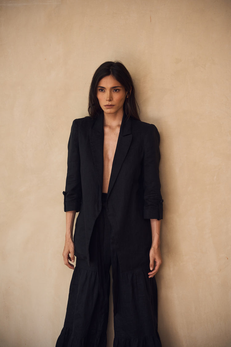 Camille Rio Black Linen Blazer Solo hoy