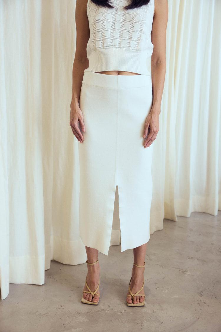 Camille Morocco White Knitted Skirt Liquidación