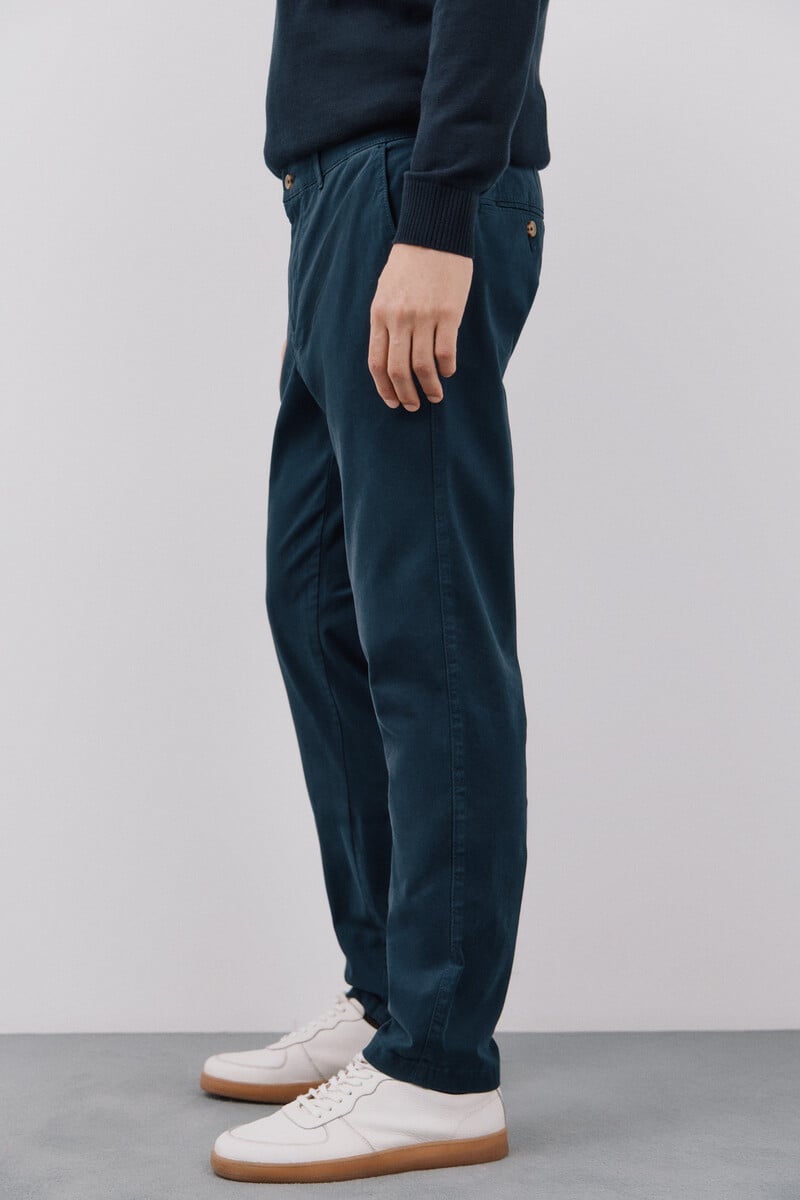Cortefiel Pantalón chino slim fit Libre de impuestos