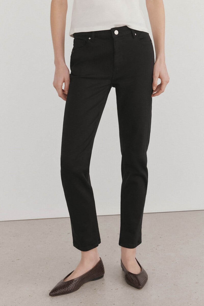 Cortefiel Jeans push up 2025