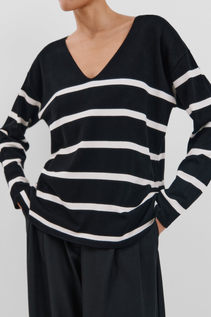 Cortefiel Jersey escote pico Rebajas online