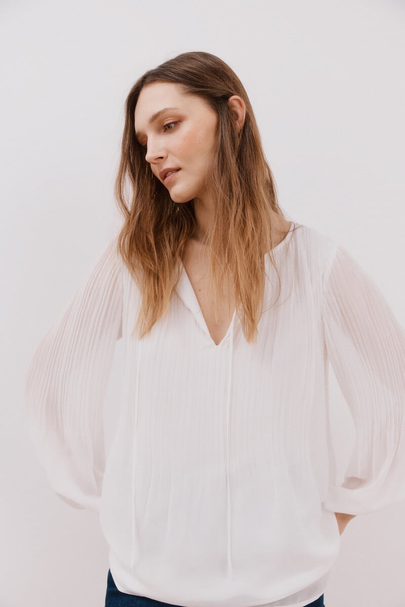 Cortefiel Blusa plisada escote pico Ofertas especiales