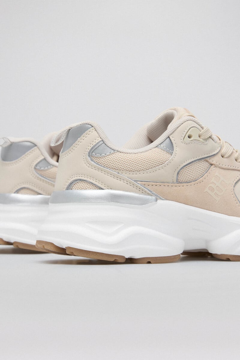 Cortefiel Zapatilla active En oferta