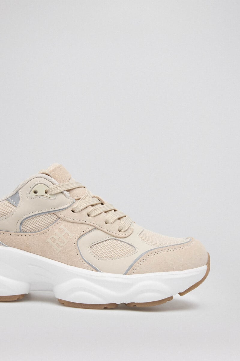 Cortefiel Zapatilla active En oferta
