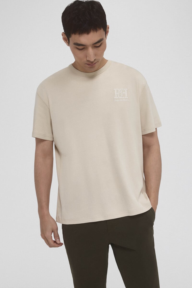 Cortefiel Camiseta lisa logo bordado Envío gratis