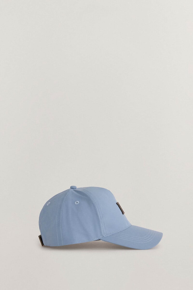 Cortefiel Gorra visera textil