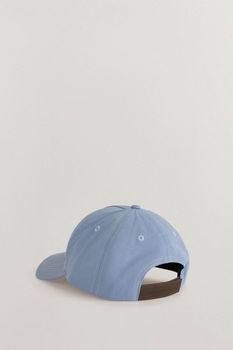 Cortefiel Gorra visera textil Descuento