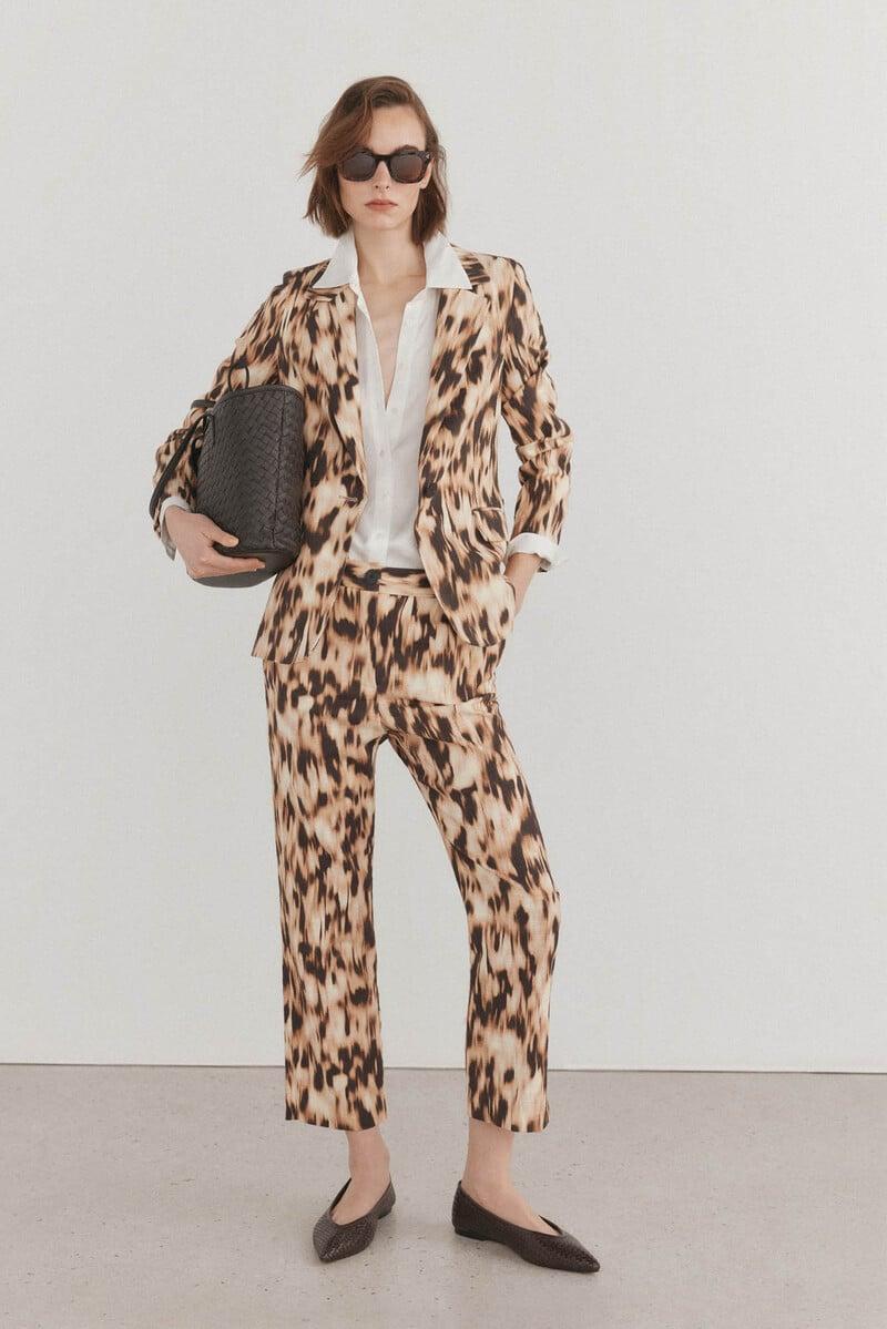 Cortefiel Pantalon estampado crop flare