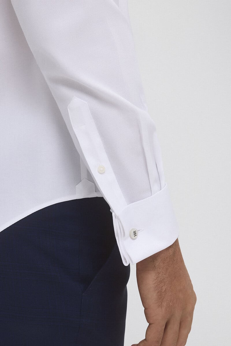 Cortefiel Camisa vestir puño gemelo non iron y antimanchas lisa tailored fit Promoción por tiempo limitado