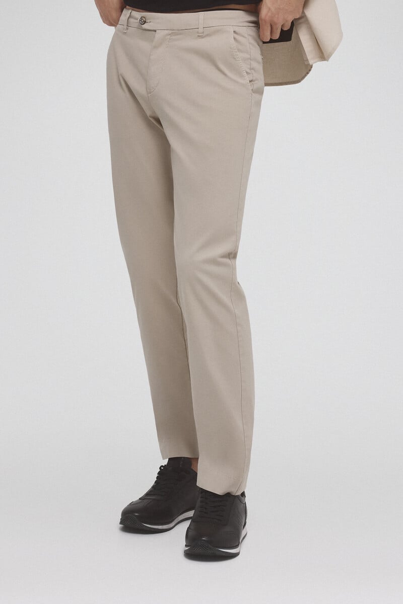 Cortefiel Pantalón chino premium flex regular fit Tienda