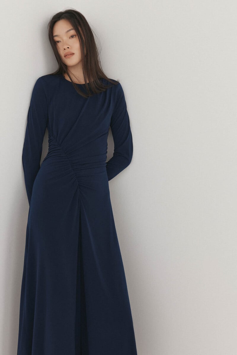Cortefiel Vestido midi con frunce Ahorra y exporta