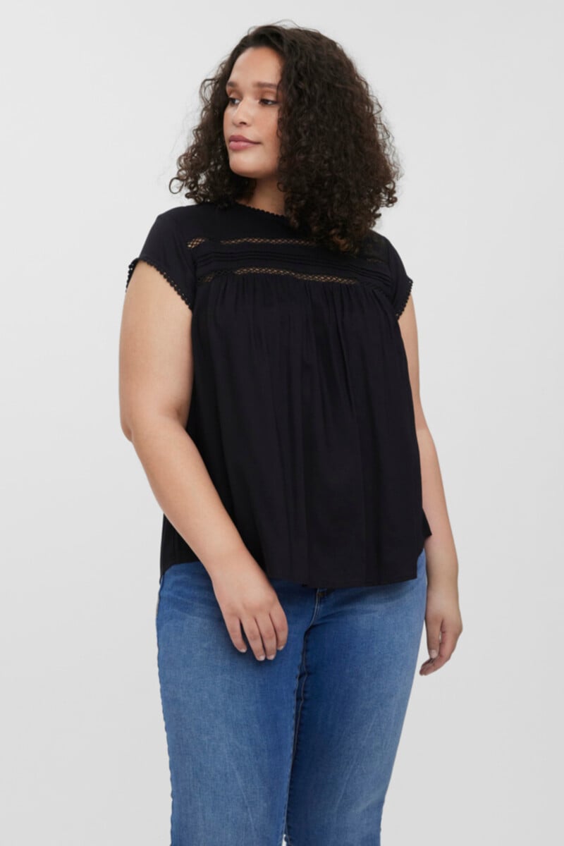 Cortefiel Blusa fluida de cuello redondo talla grande Promoción trimestral