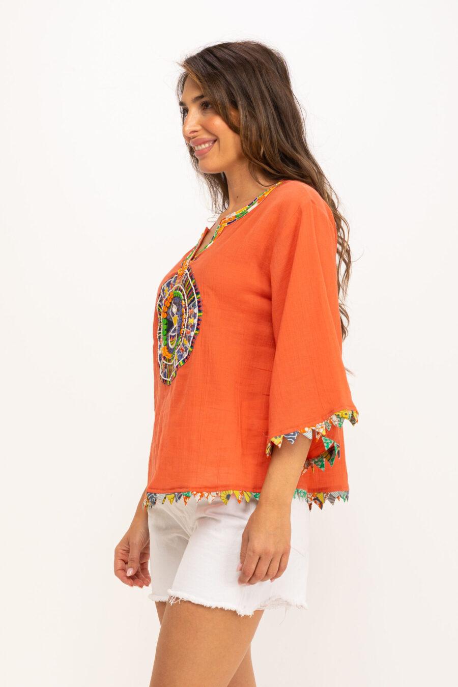 peace&love by calao BLUSA LISA BORDADA EN COLORES Grandes ahorros