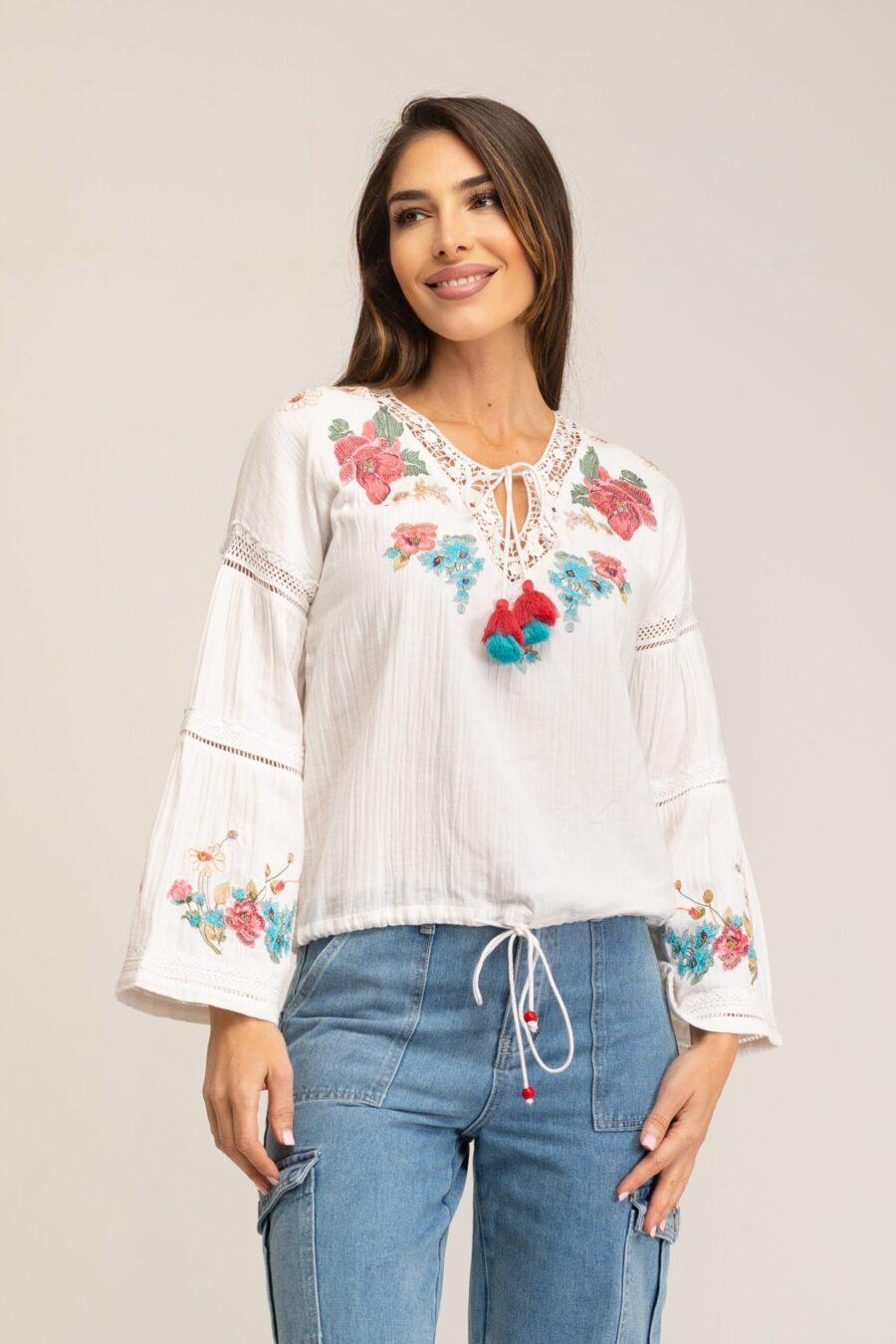 peace&love by calao BLUSA LISA BORDADA PR3092B Solo queda un día