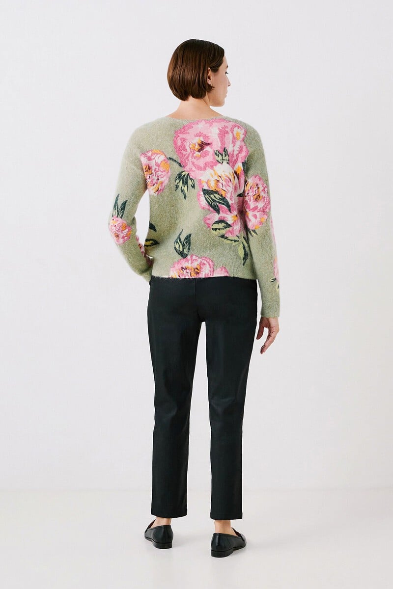 pedro del hierro Jersey Manolia Ahorra y exporta