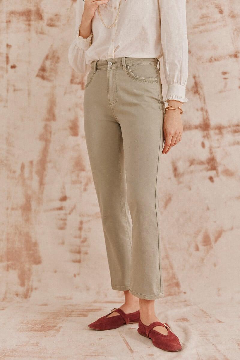 pedro del hierro Piedad. Jeans bordados 2025