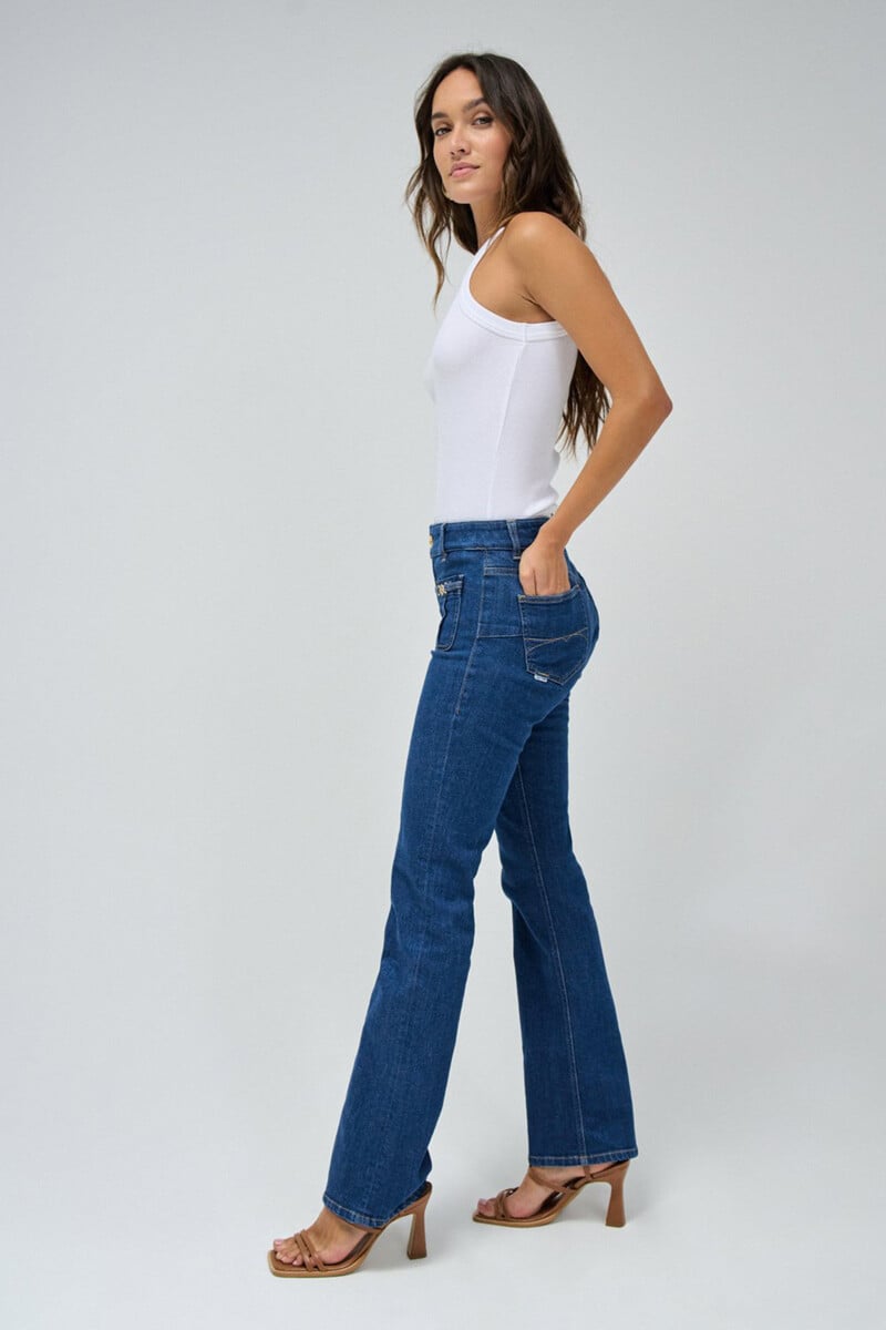 pedro del hierro Jeans Destiny push up campana En oferta