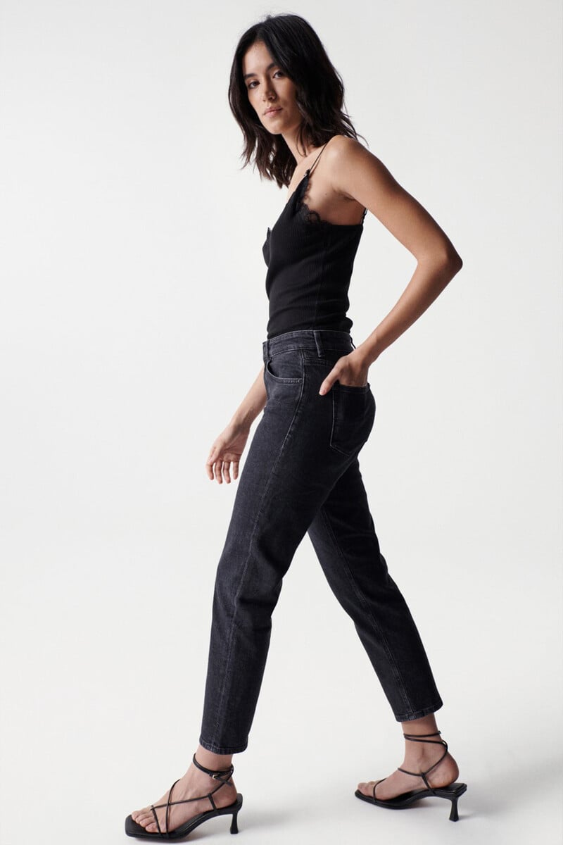 pedro del hierro Vaqueros true cropped slim negro Ofertas de temporada