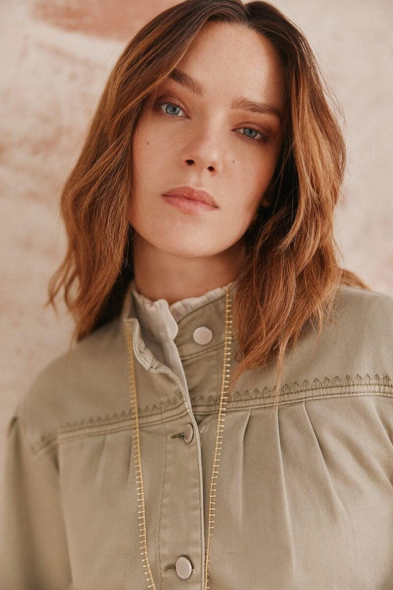 pedro del hierro Beatriz. Chaqueta bomber frunces Superdescuento