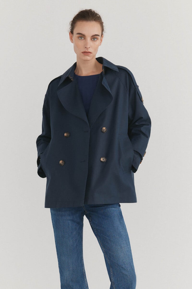 pedro del hierro Gabardina corta lisa Grandes descuentos