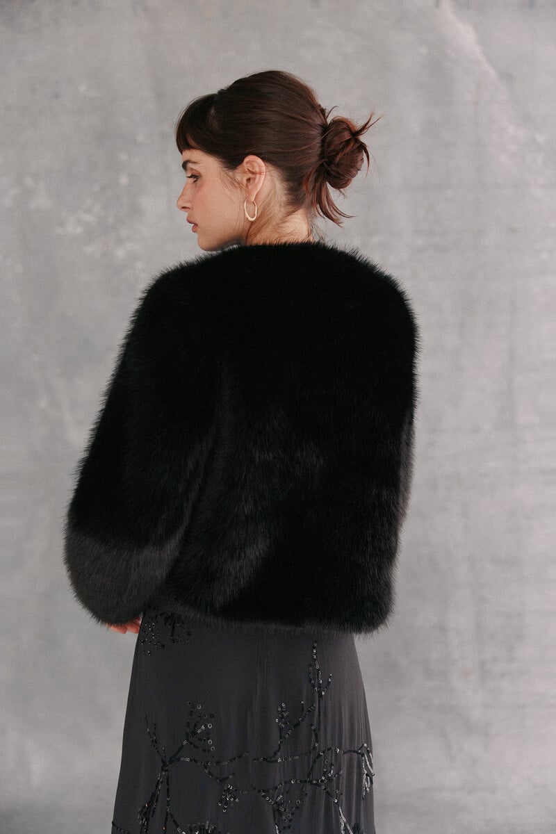pedro del hierro Anna. Chaqueta corta de pelo sintético Descuento