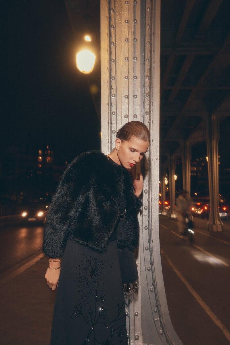 pedro del hierro Anna. Chaqueta corta de pelo sintético Descuento