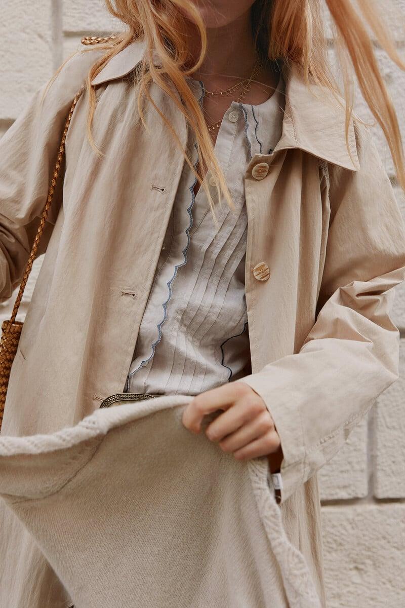 pedro del hierro Diana. Gabardina larga Tienda