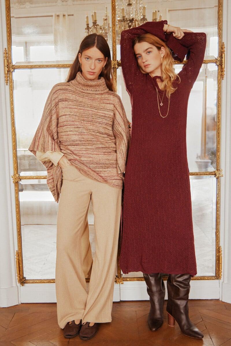pedro del hierro Teocleta. Poncho de punto Limitado a 3 días