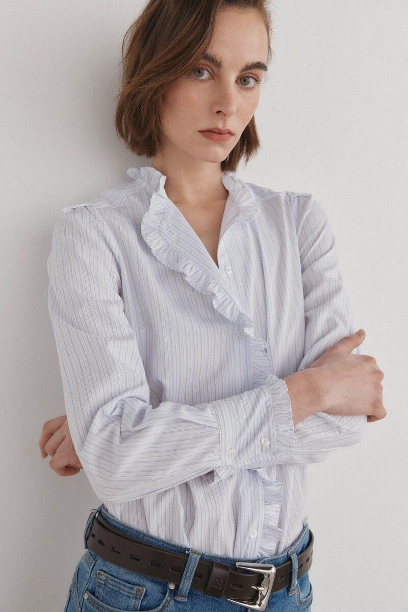 pedro del hierro Camisa romántica con volantes