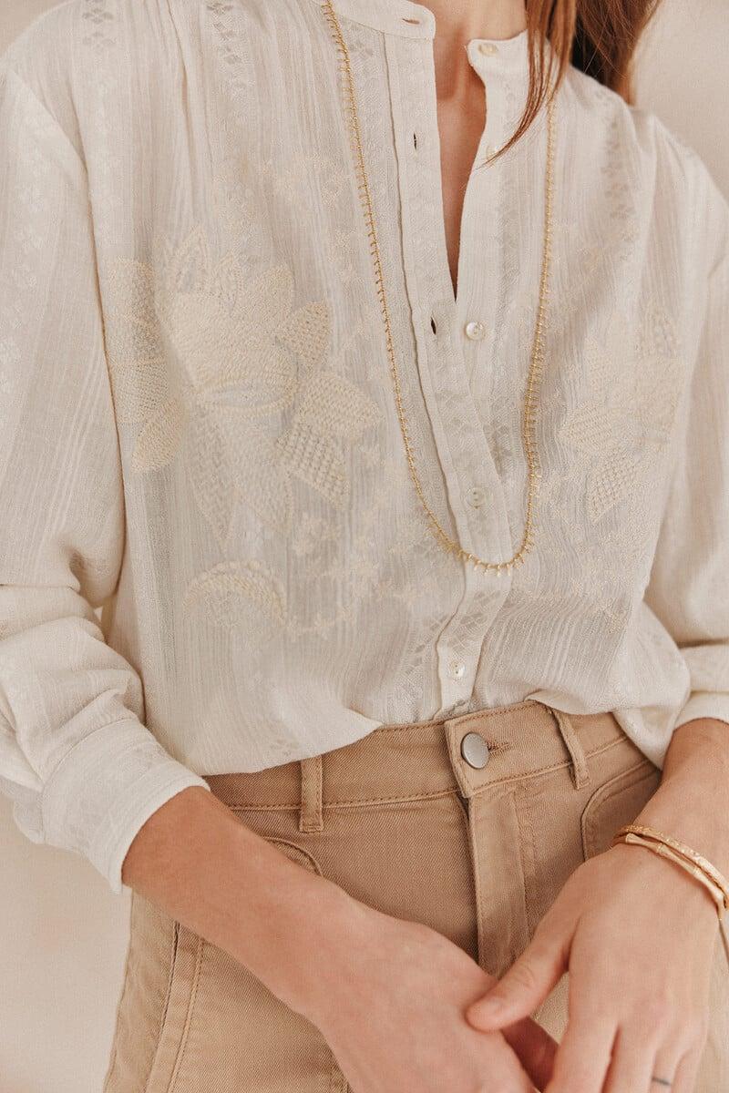 pedro del hierro Galiana. Camisa bordada Descuentos del mes