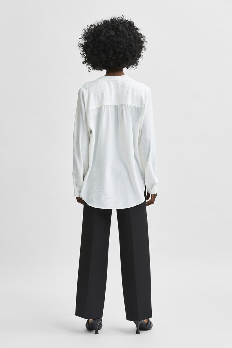 pedro del hierro Blusa fluida con cuello de pico confeccionada con materiales reciclados Oferta exclusiva