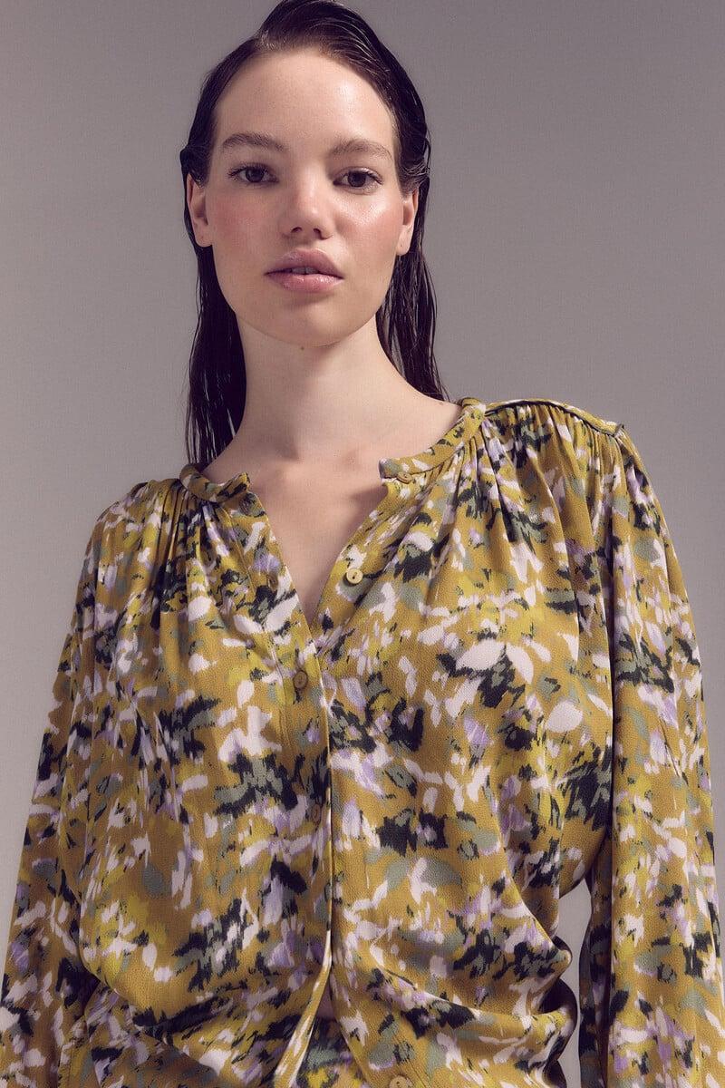 pedro del hierro Blusa canesú acolchado 2025