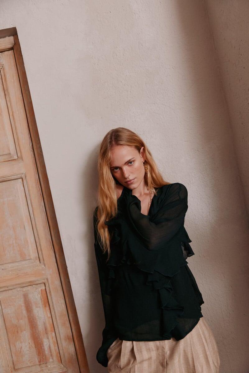pedro del hierro Carina. Blusa volantes Rebajas