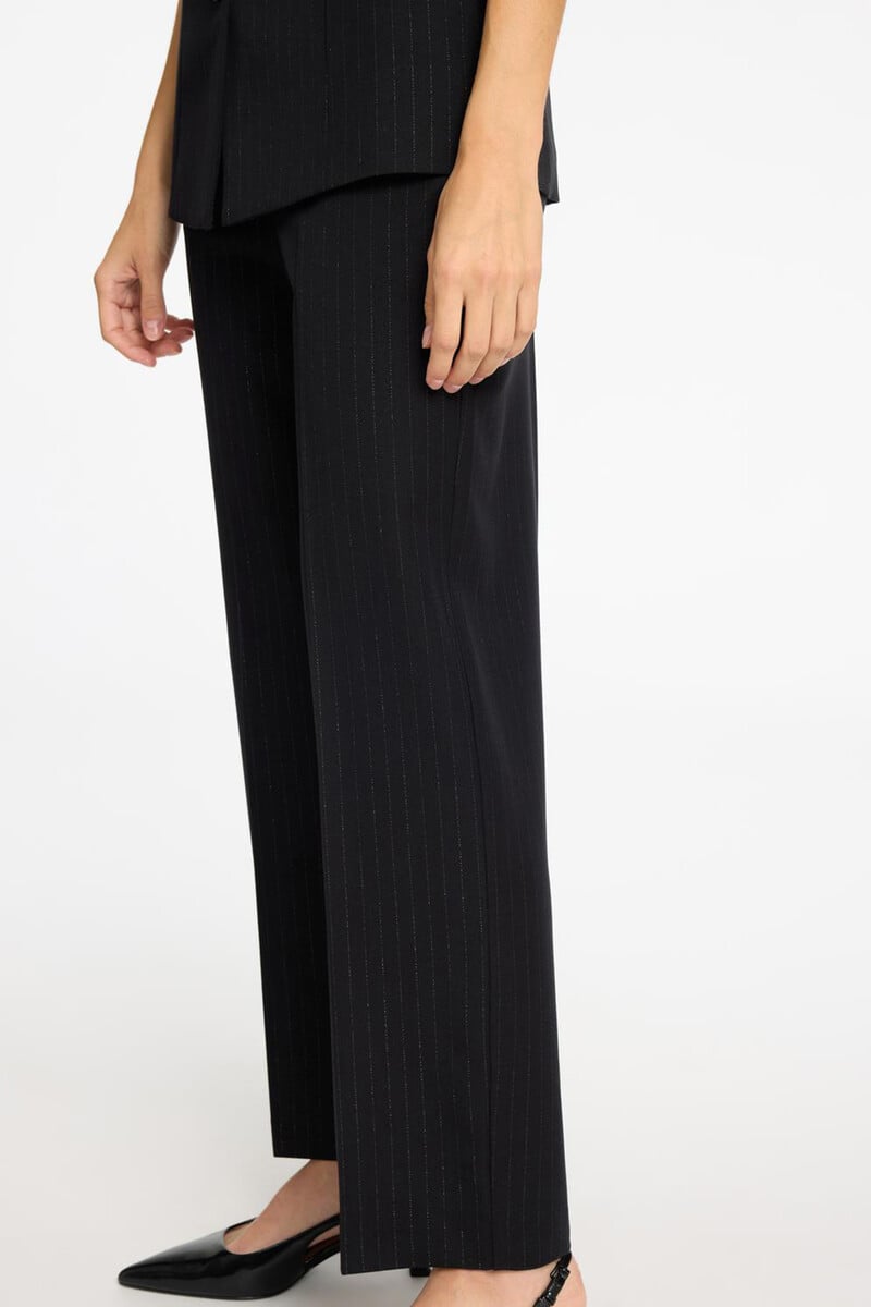 pedro del hierro Pantalón de traje wide leg con detalle de raya diplomática en plateado Solo hoy