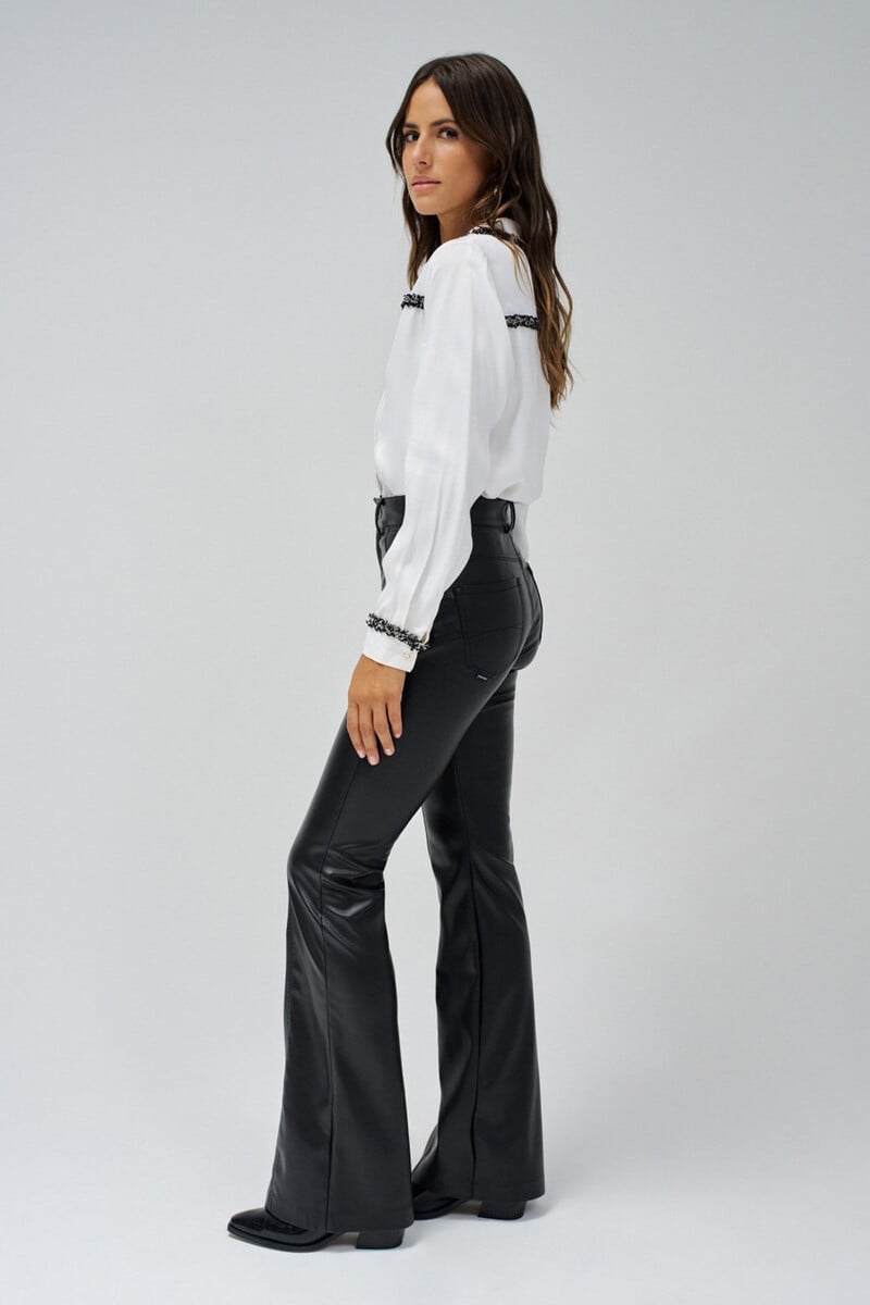 pedro del hierro Pantalones Faith push in flare efecto piel Precios de Black Friday