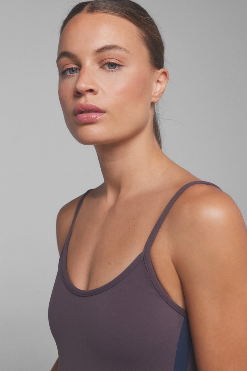 pedro del hierro Mono corto SOFT MOVE marrón. Special colab ffitcoco Última moda