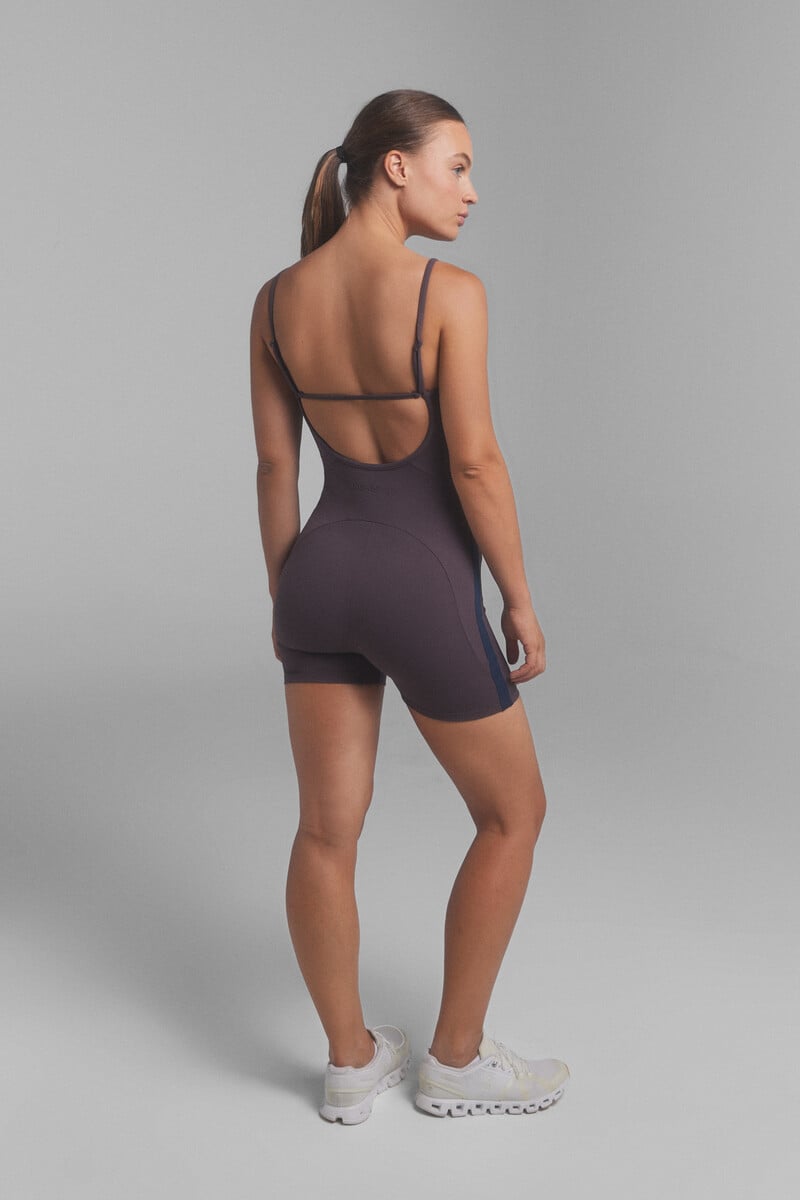 pedro del hierro Mono corto SOFT MOVE marrón. Special colab ffitcoco Última moda