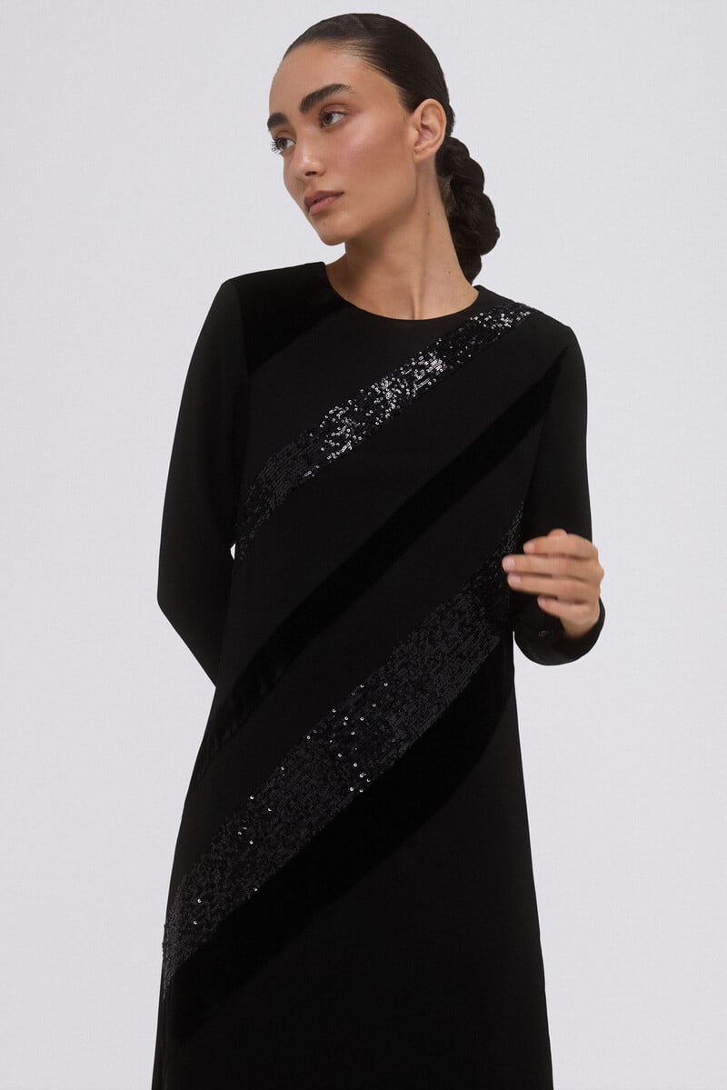 pedro del hierro Vestido negro midi Rebajas de fábrica