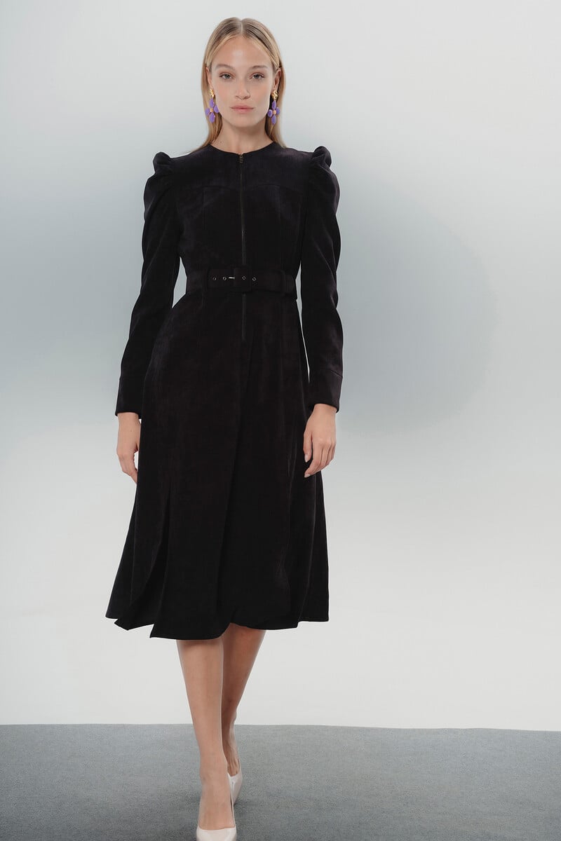 pedro del hierro Vestido negro con manga abullonada Rebajas de fábrica