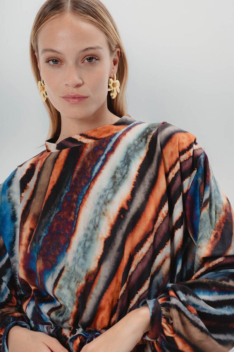 pedro del hierro Vestido corto de manga larga Madrid Descuento