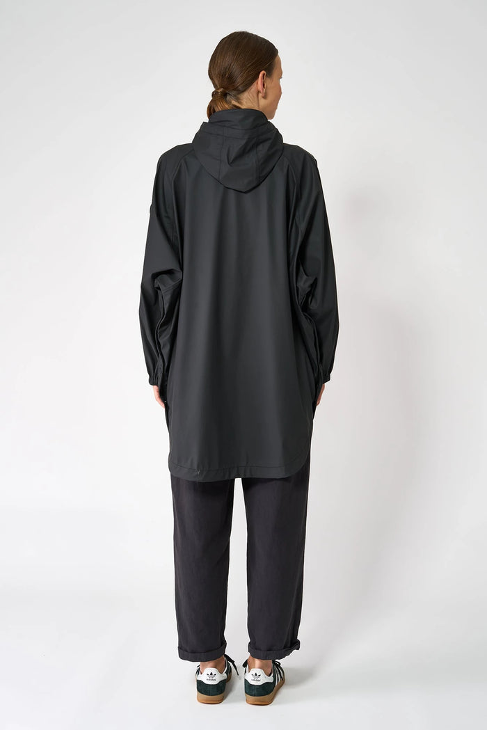 tantä rainwear Sky Black Solo hoy