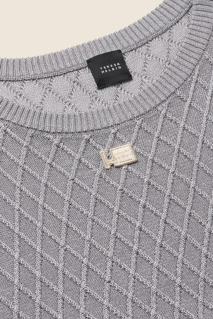 teresa helbig Jersey punto metálico plateado 2025