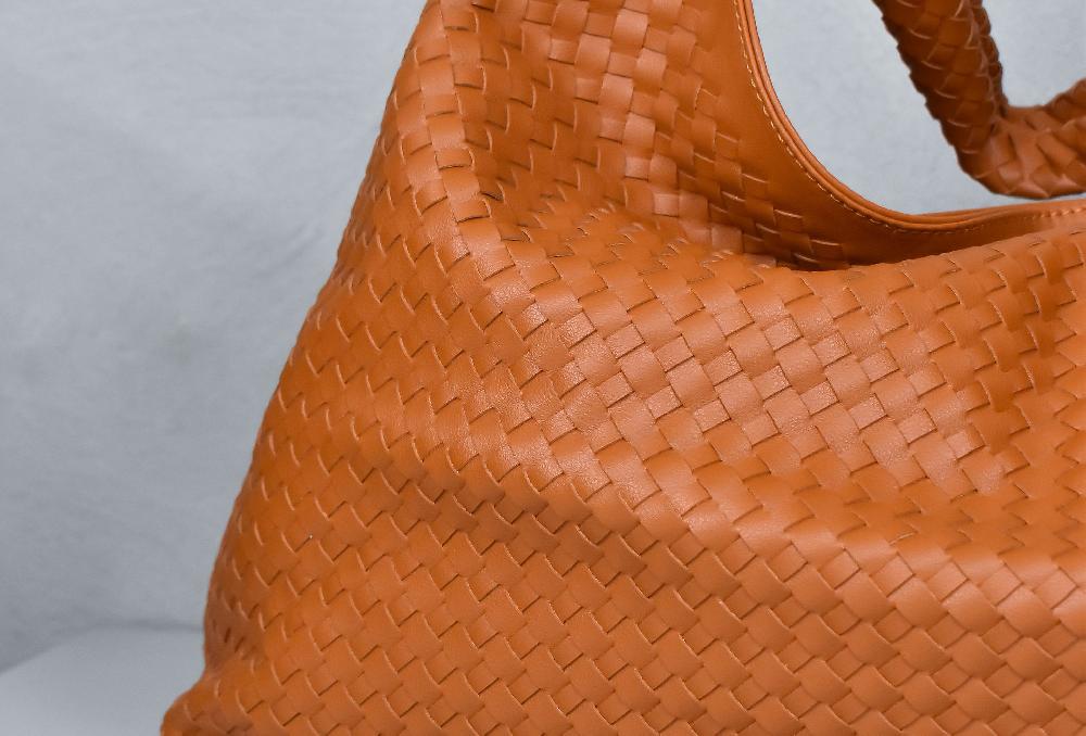 ﻿The New Black BOLSO CUERO VEGANO MAXI ENTRELAZADO CML Últimos 3 días