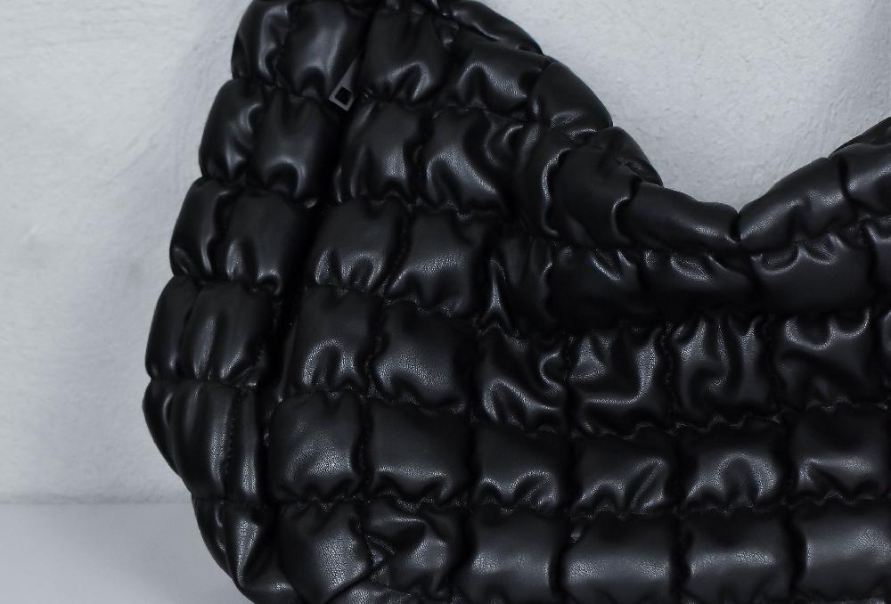 The New Black BOLSO ESTILO CUERINA MAXI COMPRAR AHORA