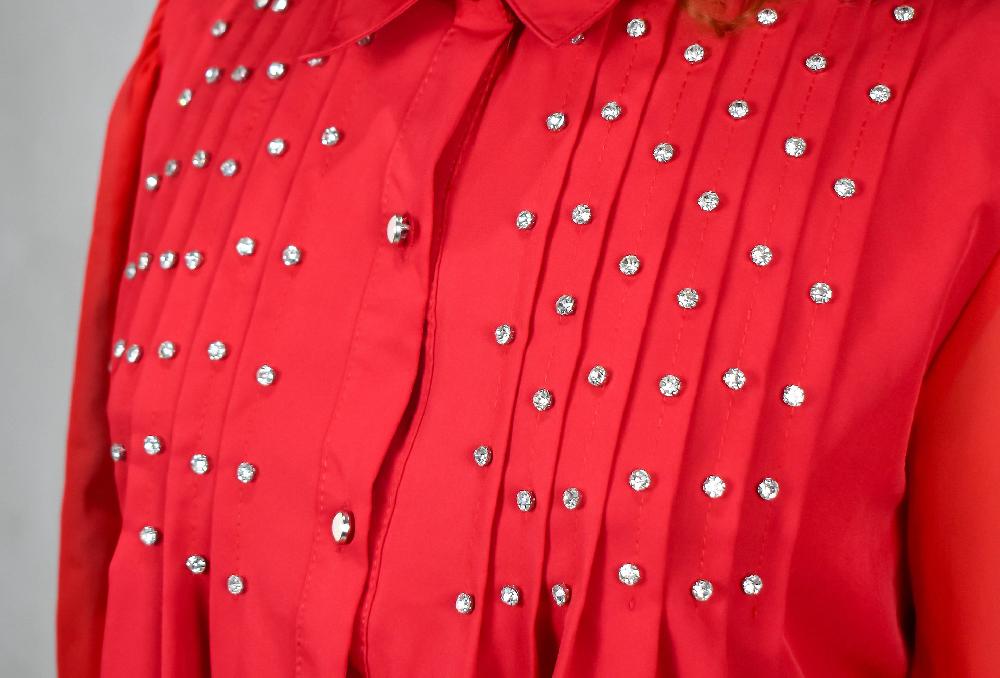 The New Black MC ROJA CON CRISTALES SUPERIORES Solo hoy