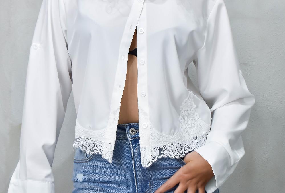 The New Black ML CROPPED WHITE CON ENCAJE INFERIOR Ahorra y exporta