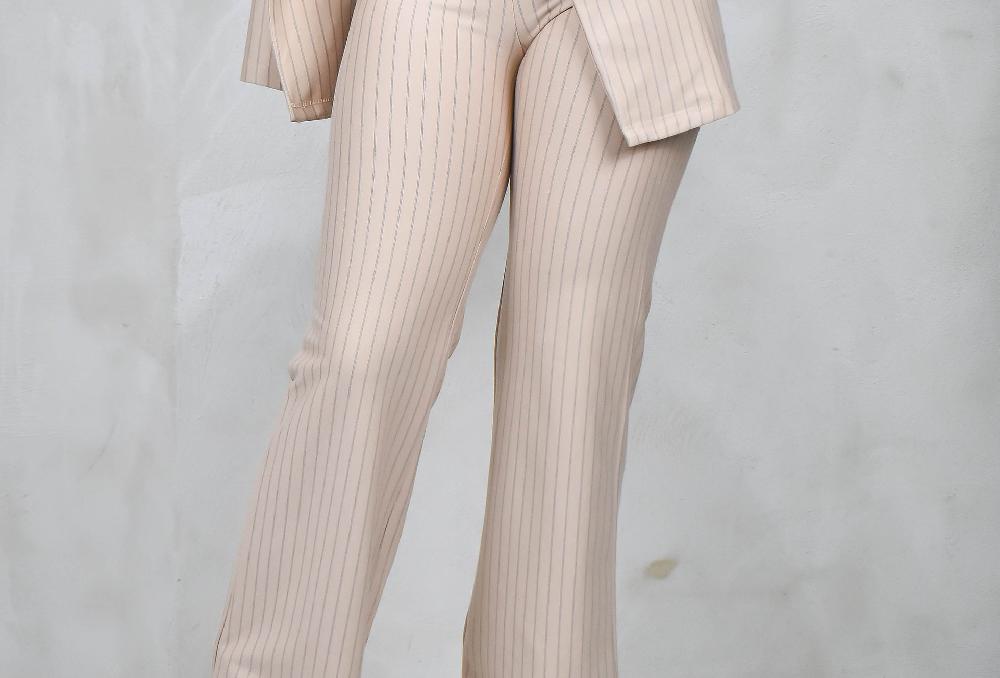 The New Black HI RISE WIDE LEG BEIGE LINEAL En oferta